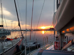 Ultimi tramonti dal posto barca del marina